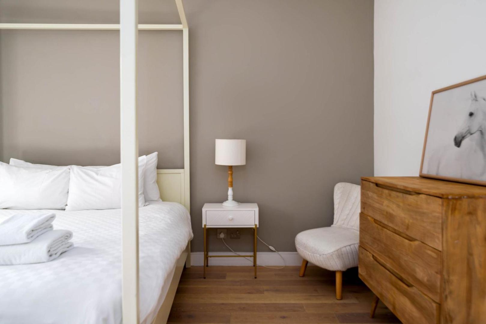 Guestready - Top Floor West Kensington Home لندن المظهر الخارجي الصورة