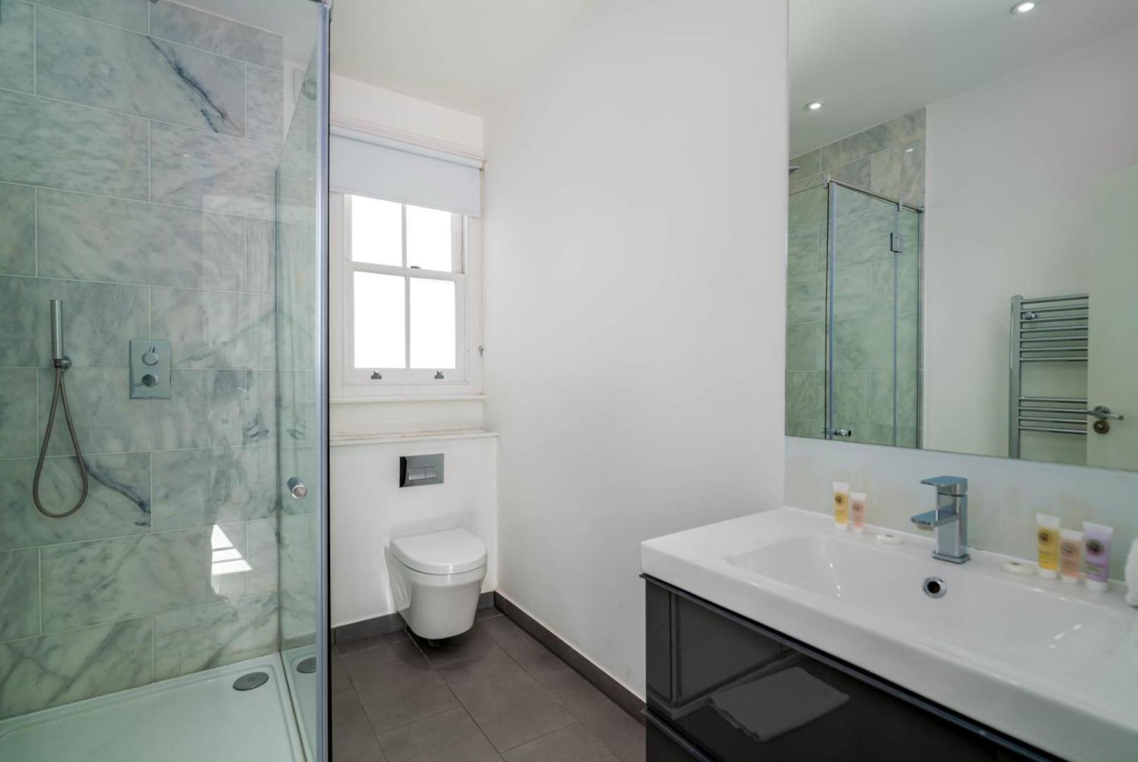 Guestready - Top Floor West Kensington Home لندن المظهر الخارجي الصورة